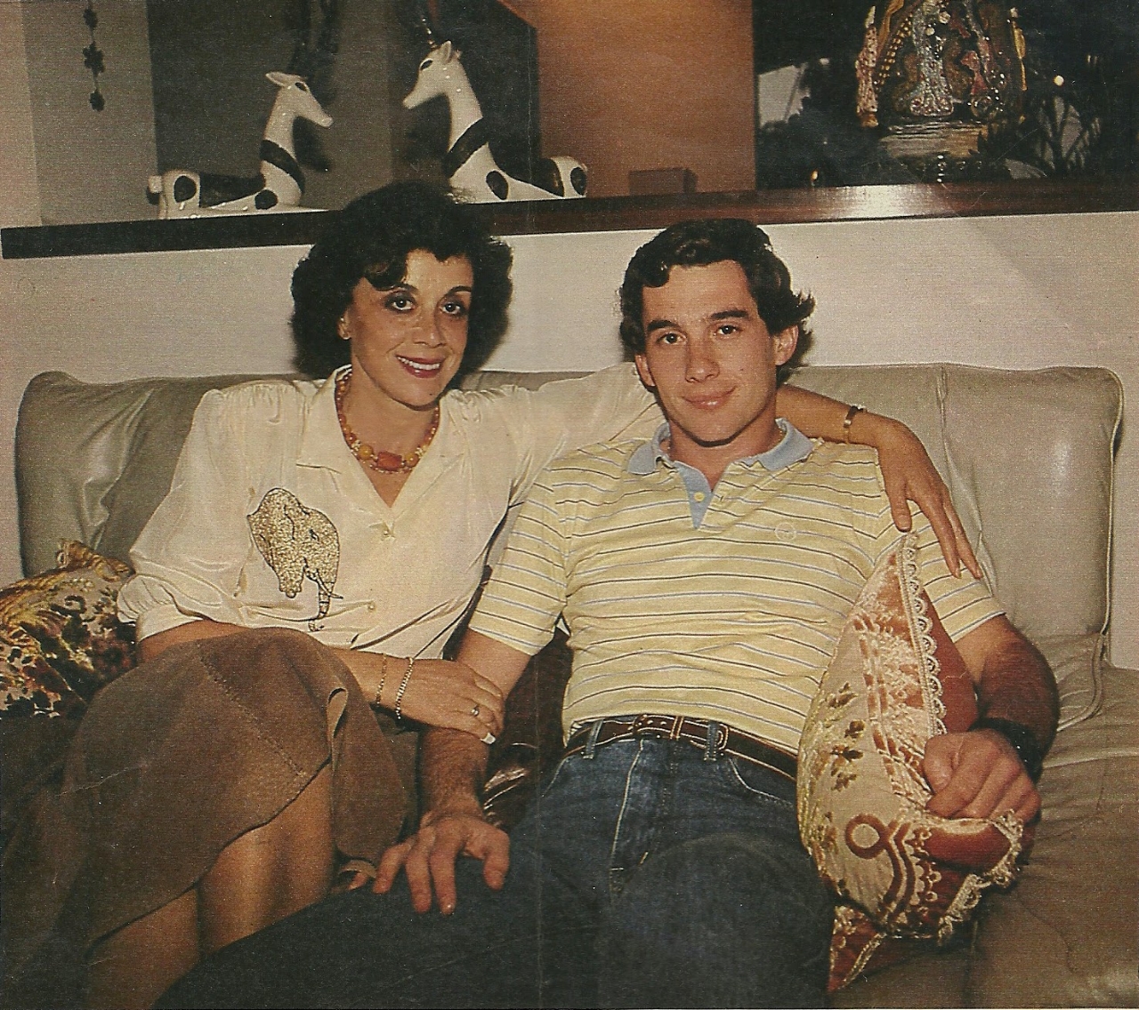 Mother: Neide Senna da Silva