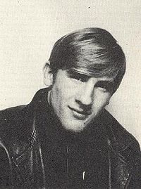 Gerard Depardieu Young - Watch Hollywood Star Gerard Depardieu Is Scandalously Drunk At A Sombre Ww1 Event Irish Mirror Online _ Who are the parents of gerard depardieu?