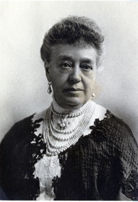 Spouse: Jane Elizabeth Lathrop Stanford 