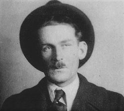 Father: Chester Hogan