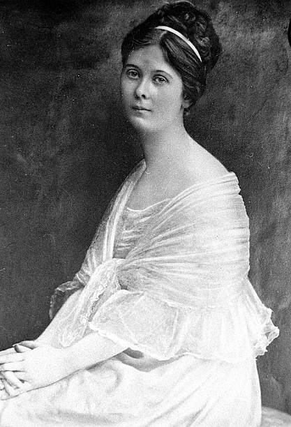Gallery of Isadora Duncan