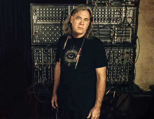 husband: Steve Roach 