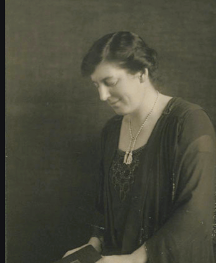 Sister: Hilda Chamberlain