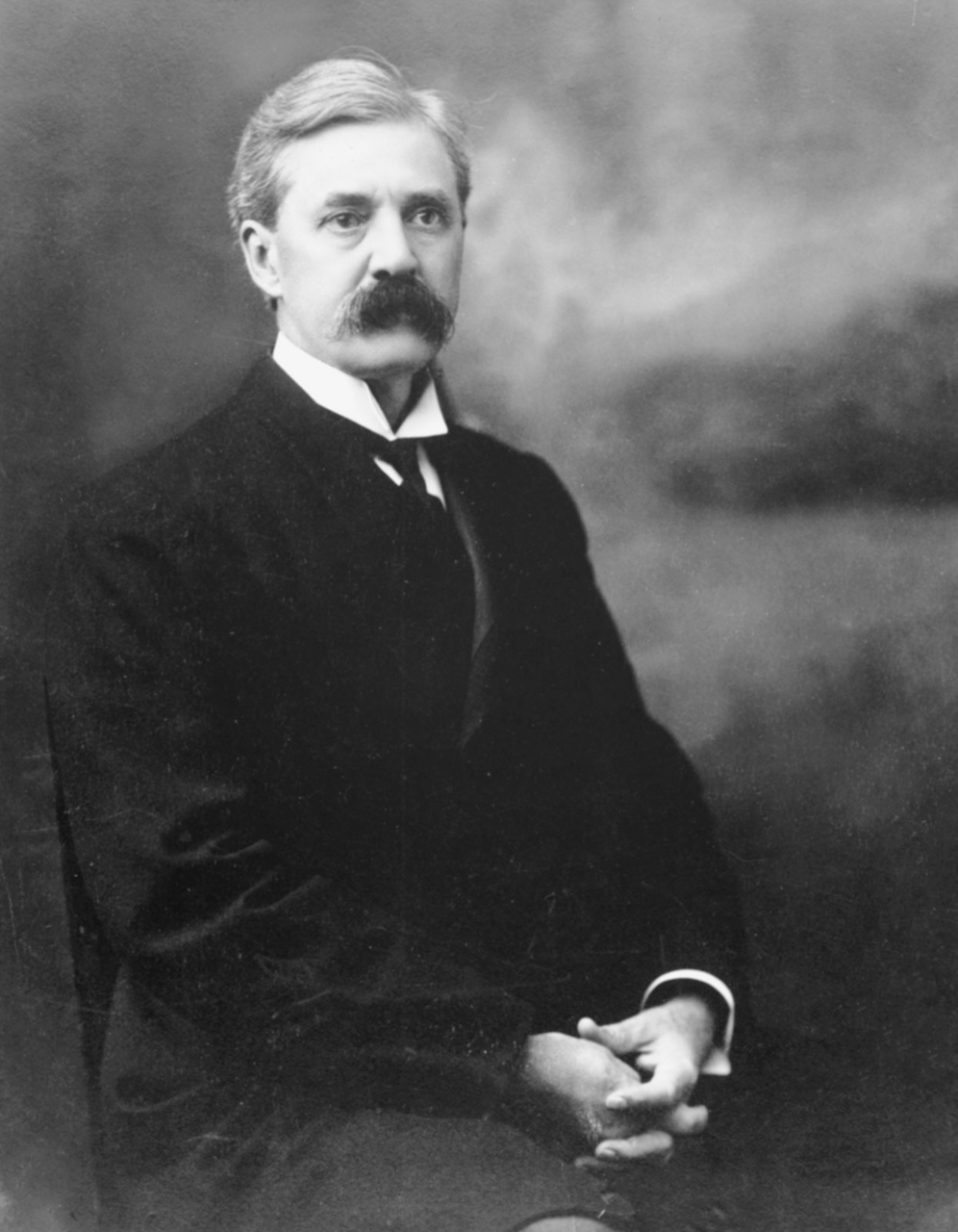 Albert Cummins