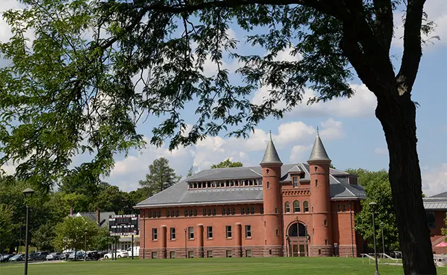 Education period of Margaret Nelson in Wesleyan University