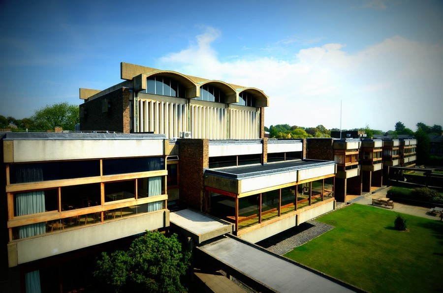 Gallery of Simon Blackburn