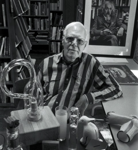 Gallery of Martin Gardner