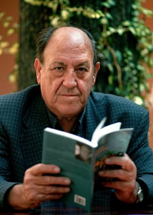 Javier Tomeo