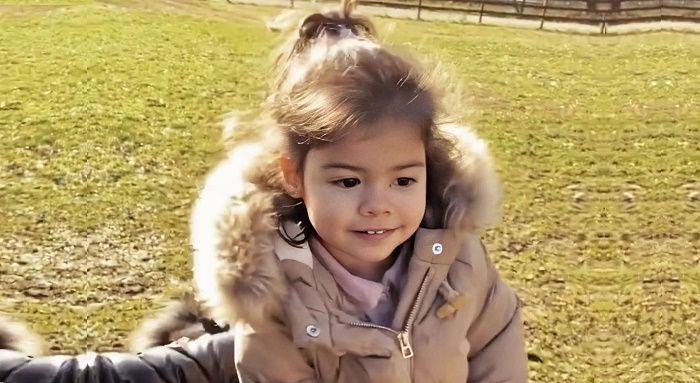 Daughter: Eva Maria dos Santos