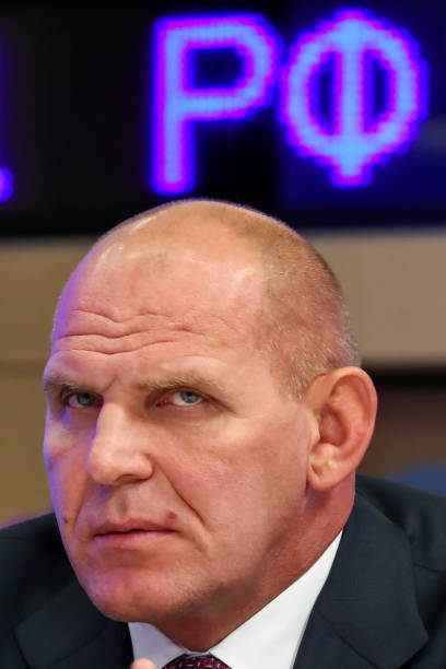 Gallery of Aleksandr Karelin
