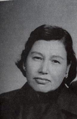 Mother: Grace Ho