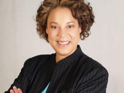 Daughter: Tia Robertson