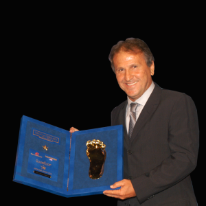 Golden Foot Legends Award