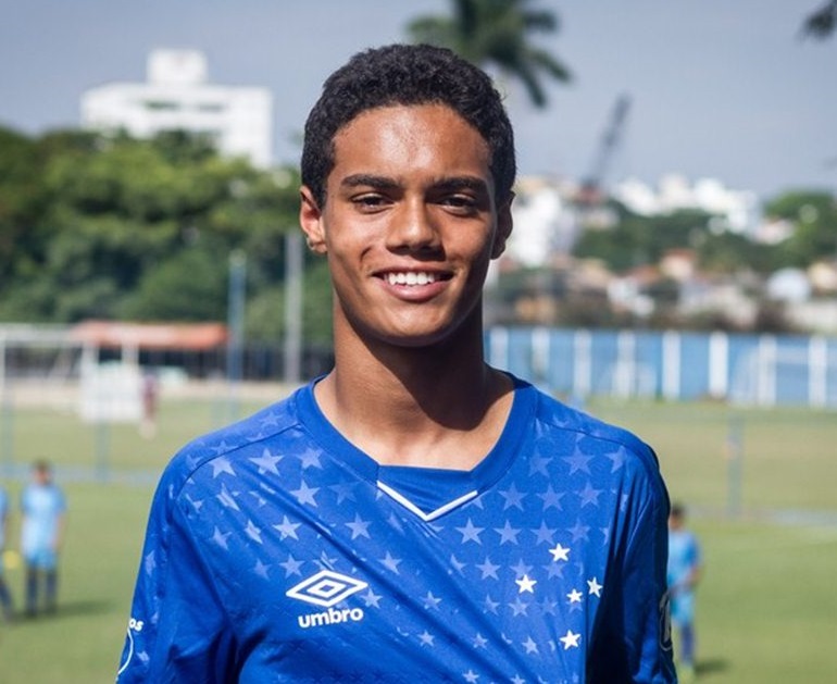 Son: Joao Mendes