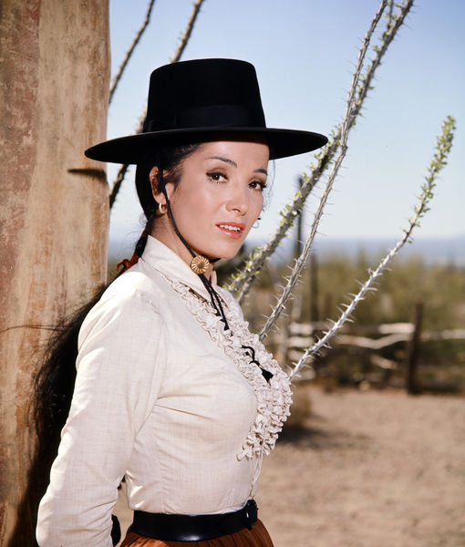 Friend: Linda Cristal