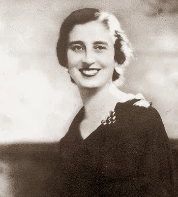 Spouse: María del Carmen Polo y Martínez-Valdès 