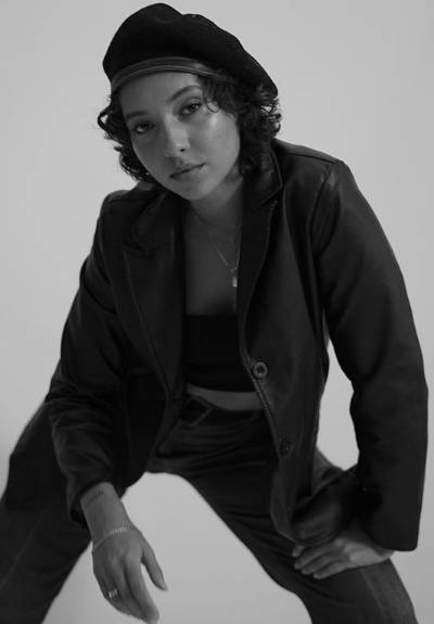 girlfriend: Vanessa Valladares