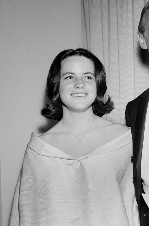 ex-spouse: Anne Widmark