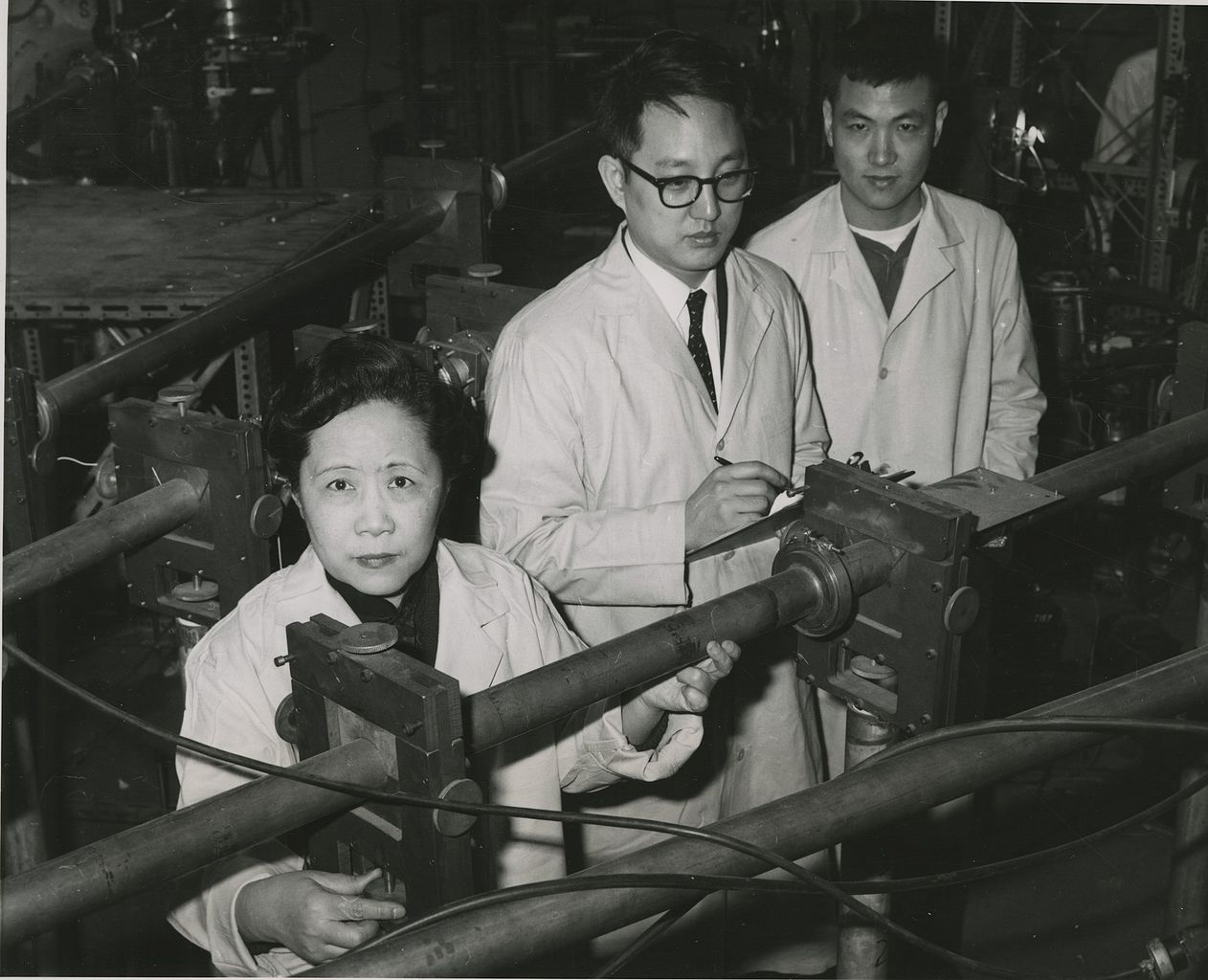 Gallery of Chien-Shiung Wu