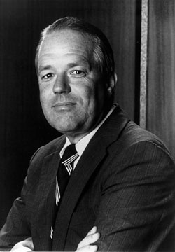 Late Husband: Erskine Bronson Ingram II