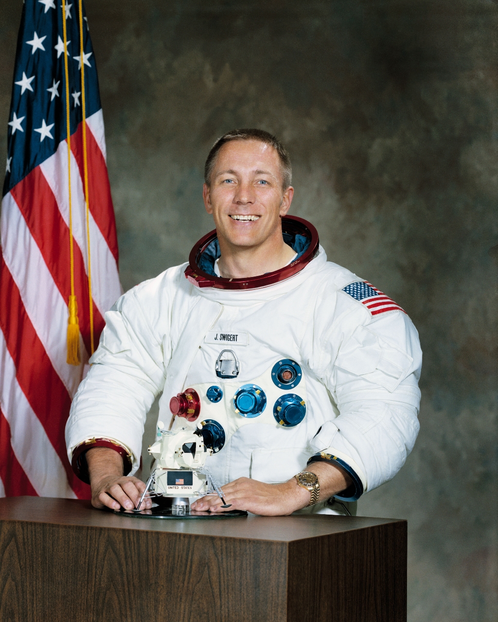 colleague: John Leonard Swigert Jr.