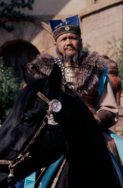 Gallery of Khigh Dhiegh