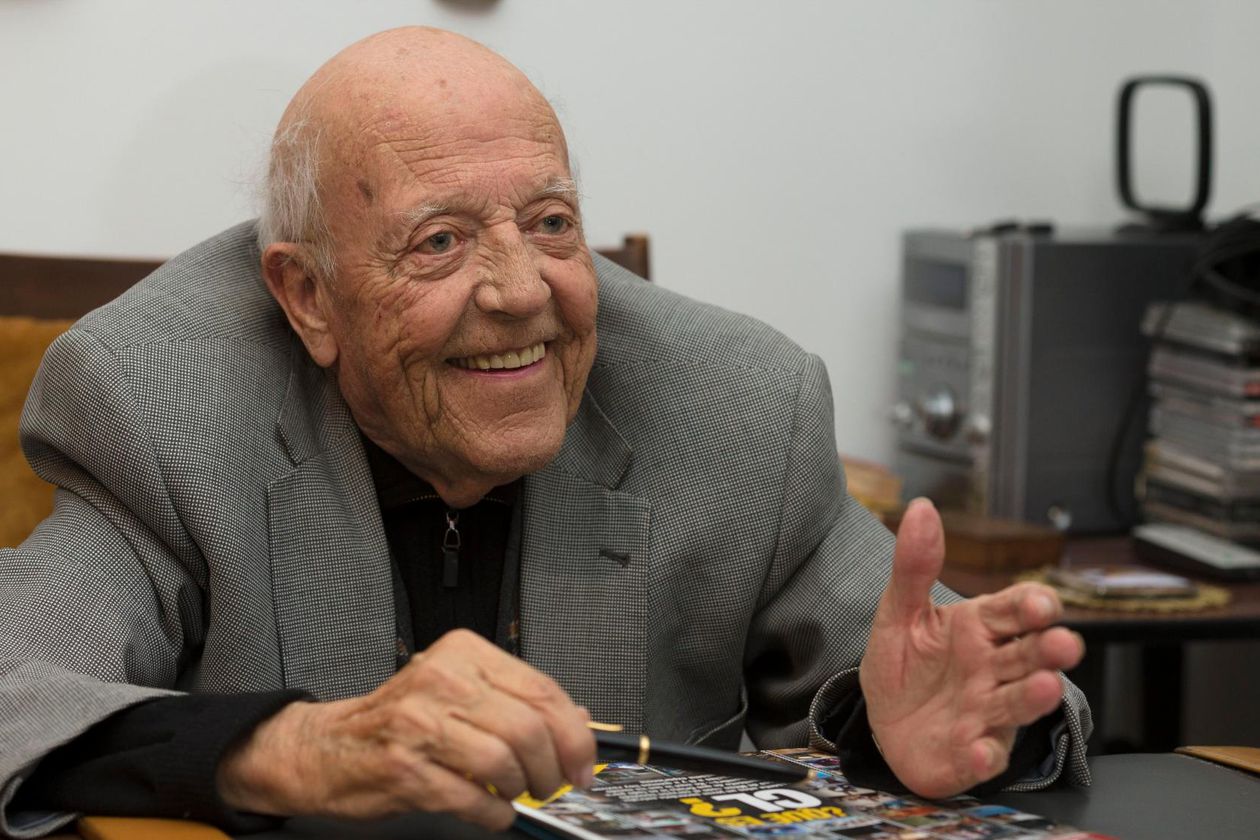 Gallery of José Lozano