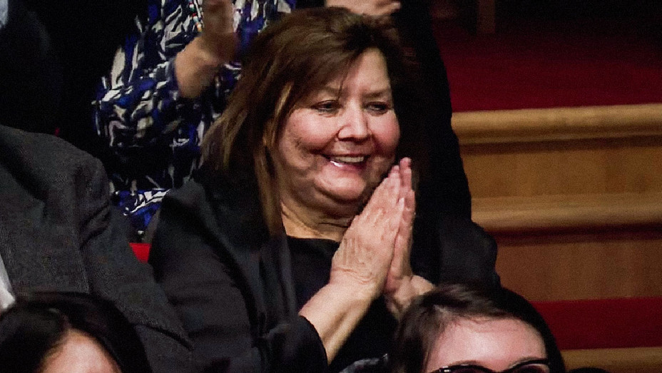 Mother: Gloria Fallon