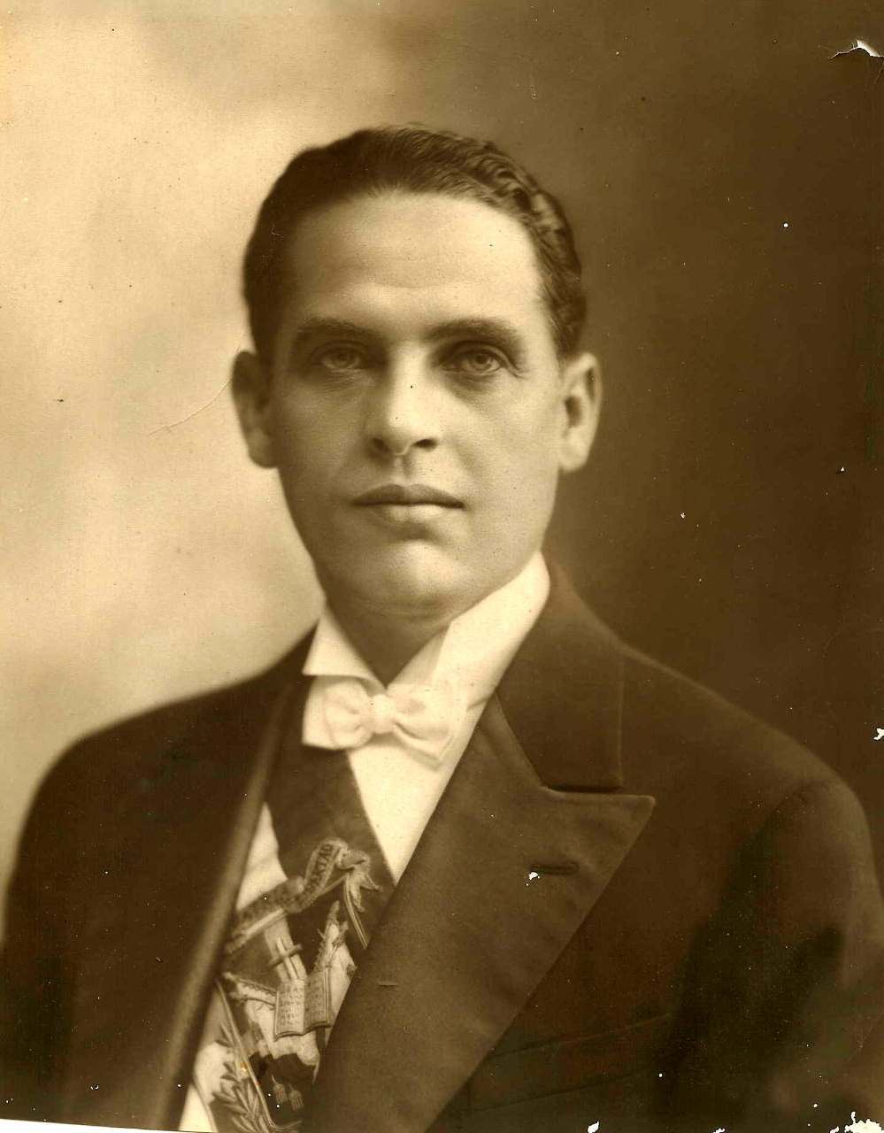ally: Rafael Estrella Ureña