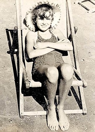 Education period of Julie Walters in Holly Lodge Grammar School