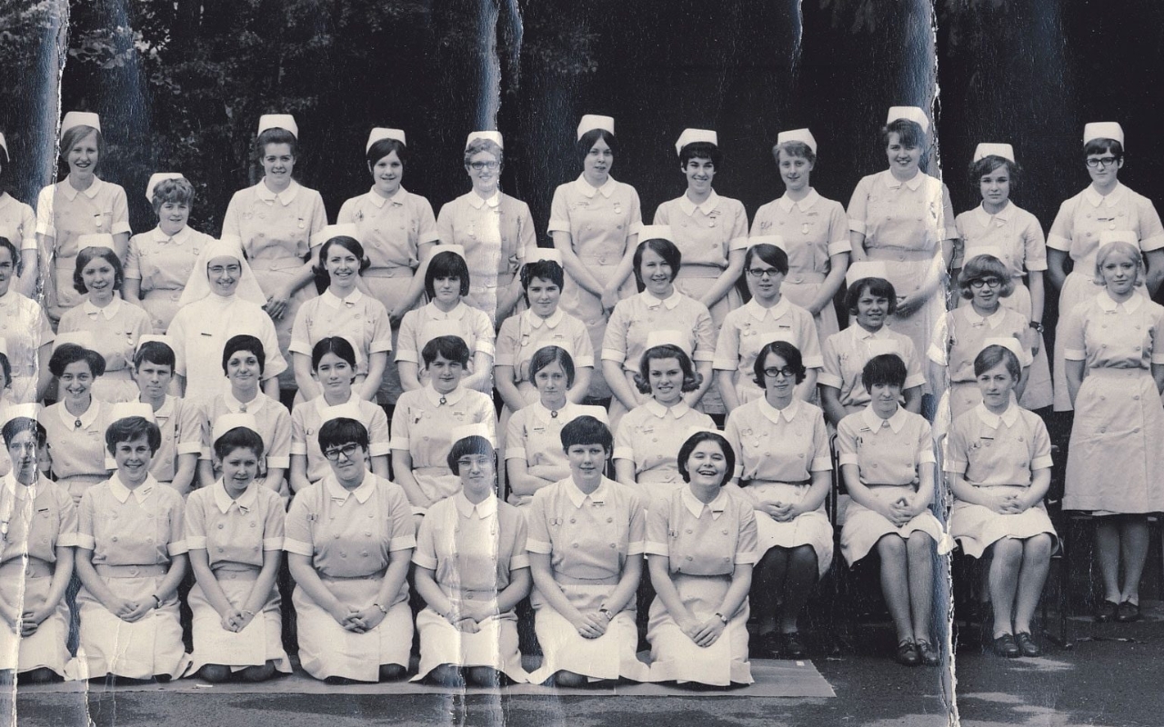 Education period of Julie Walters in Manchester Metropolitan University