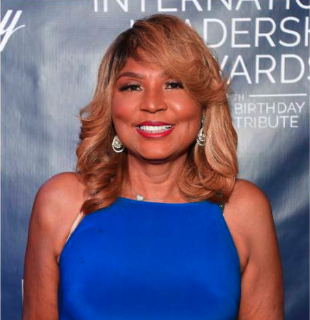 Mother: Evelyn Braxton