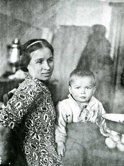 Mother: Farida Nureyeva