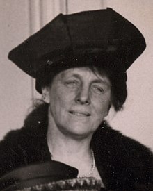 Sister: Corinne 