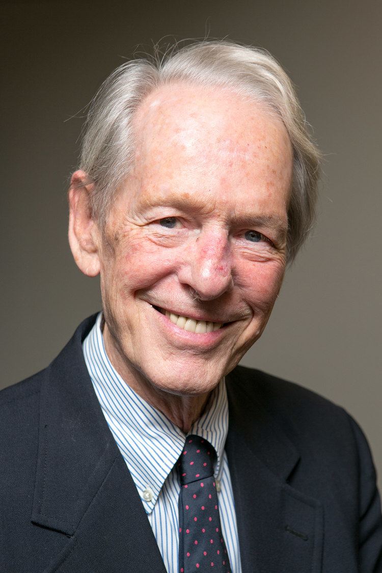 Father: Robert Kinloch Massie III