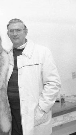 Father: Joseph Clifford Montana, Sr.