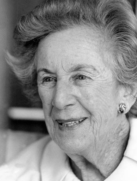 Gallery of Helen Suzman