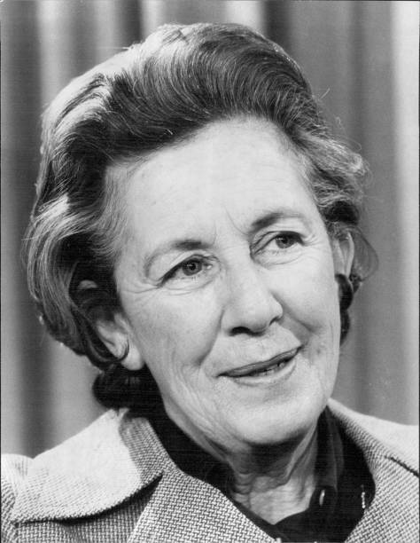Gallery of Helen Suzman