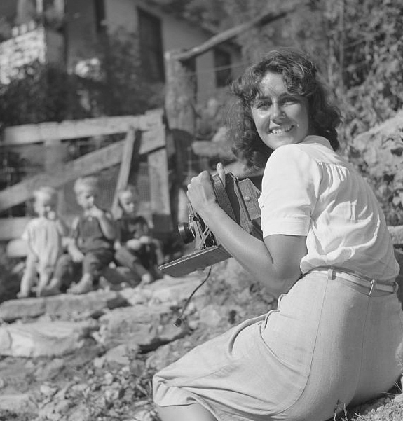 Marion Wolcott