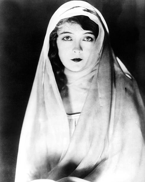 Gallery of Lillian Gish