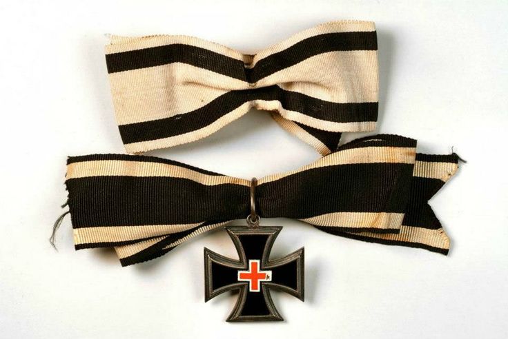 Cross of Merit for Women and Girls