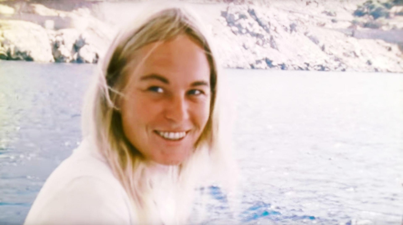ex-girlfriend: Marianne Ihlen