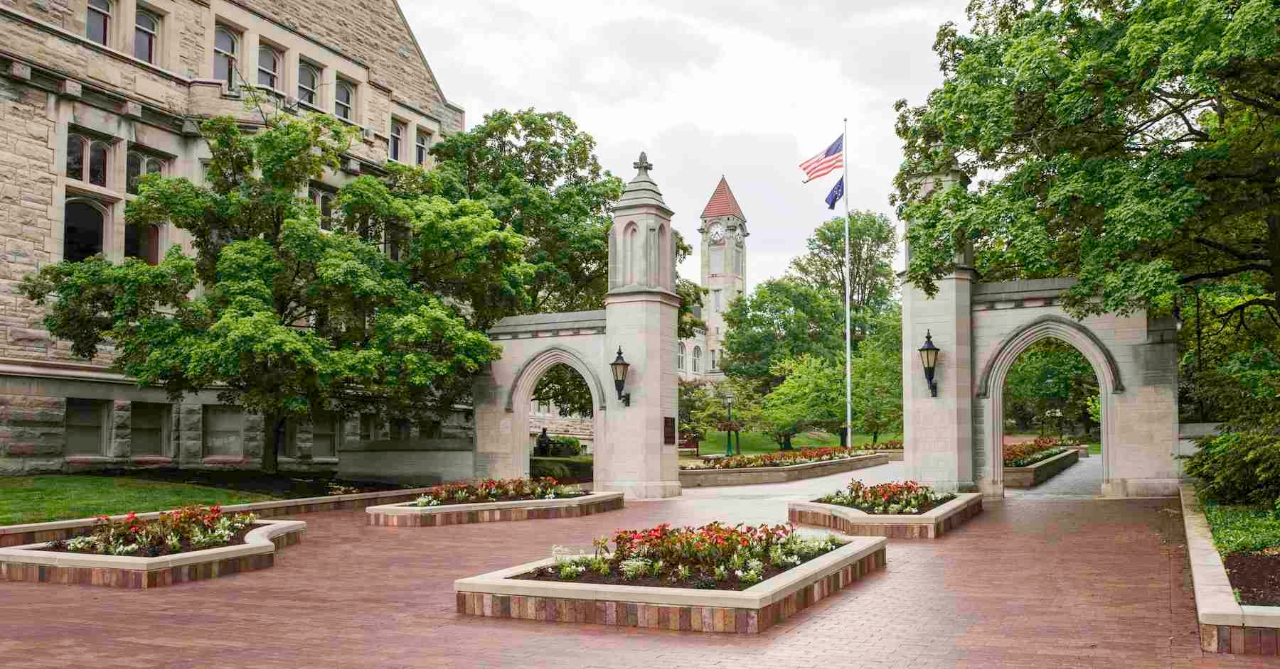 Education period of Stephen Happel in Indiana University Bloomington