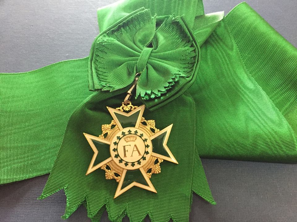 Order of the Rue Crown