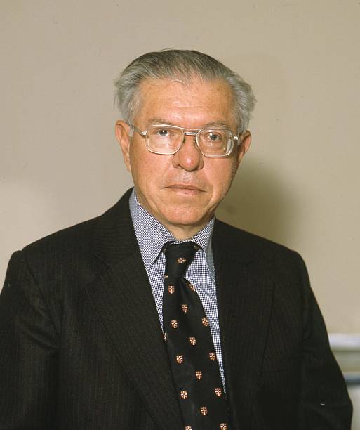 Fred Hoyle