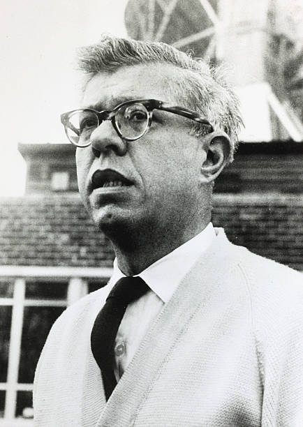 Gallery of Fred Hoyle