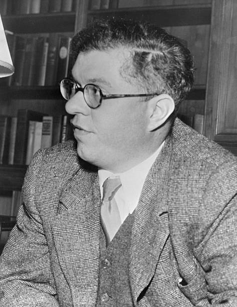 Gallery of Fred Hoyle