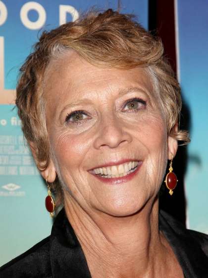 Mother: Naomi Foner Gyllenhaal