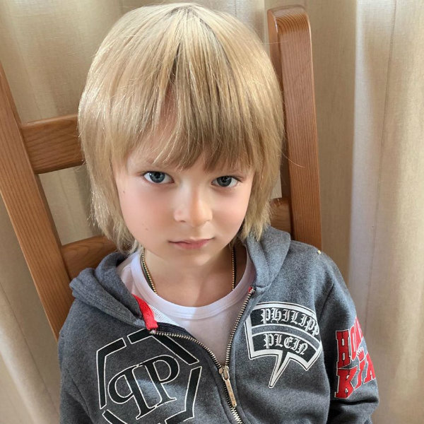 Son: Alexander Evgenievich Plushenko