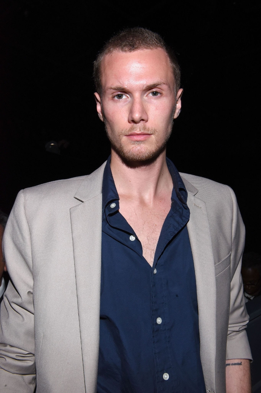 Brother: Barron Hilton II